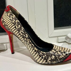 Elegant Red and Black Patterned Women's Heels